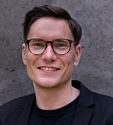 Fabian Ossmann: Geschäftsführer bei HEPTACOM. Experte für Shopware, Onlinemarketing, Suchmaschinenoptimierung und SEA.